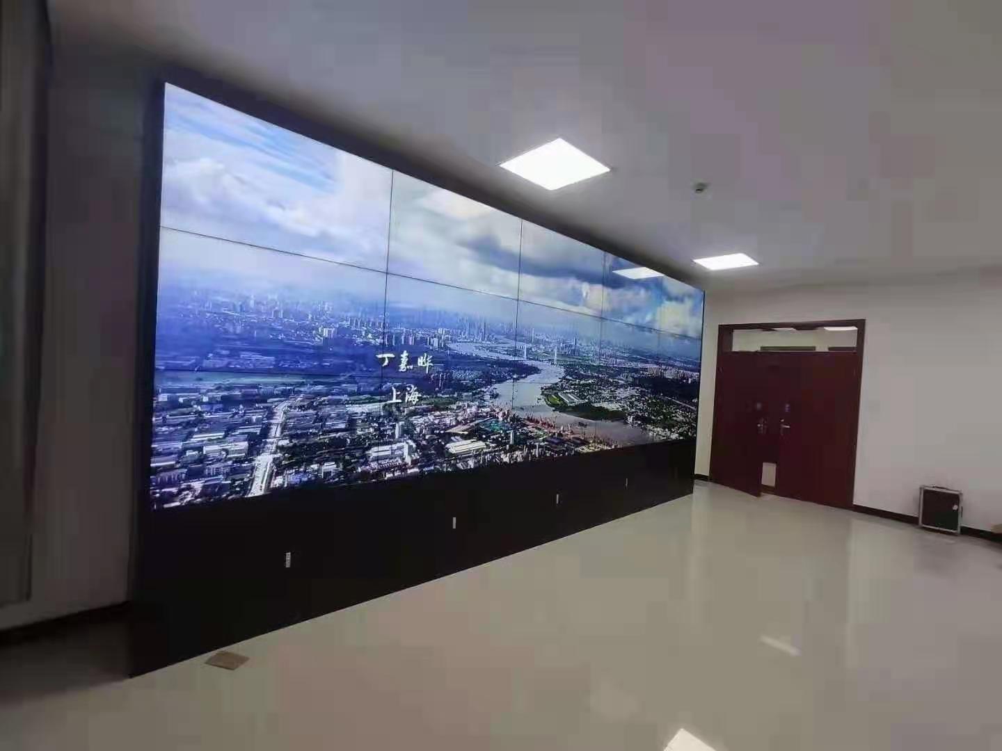 新城子拼接屏-55寸京东方液晶拼接屏3X4案例展示
